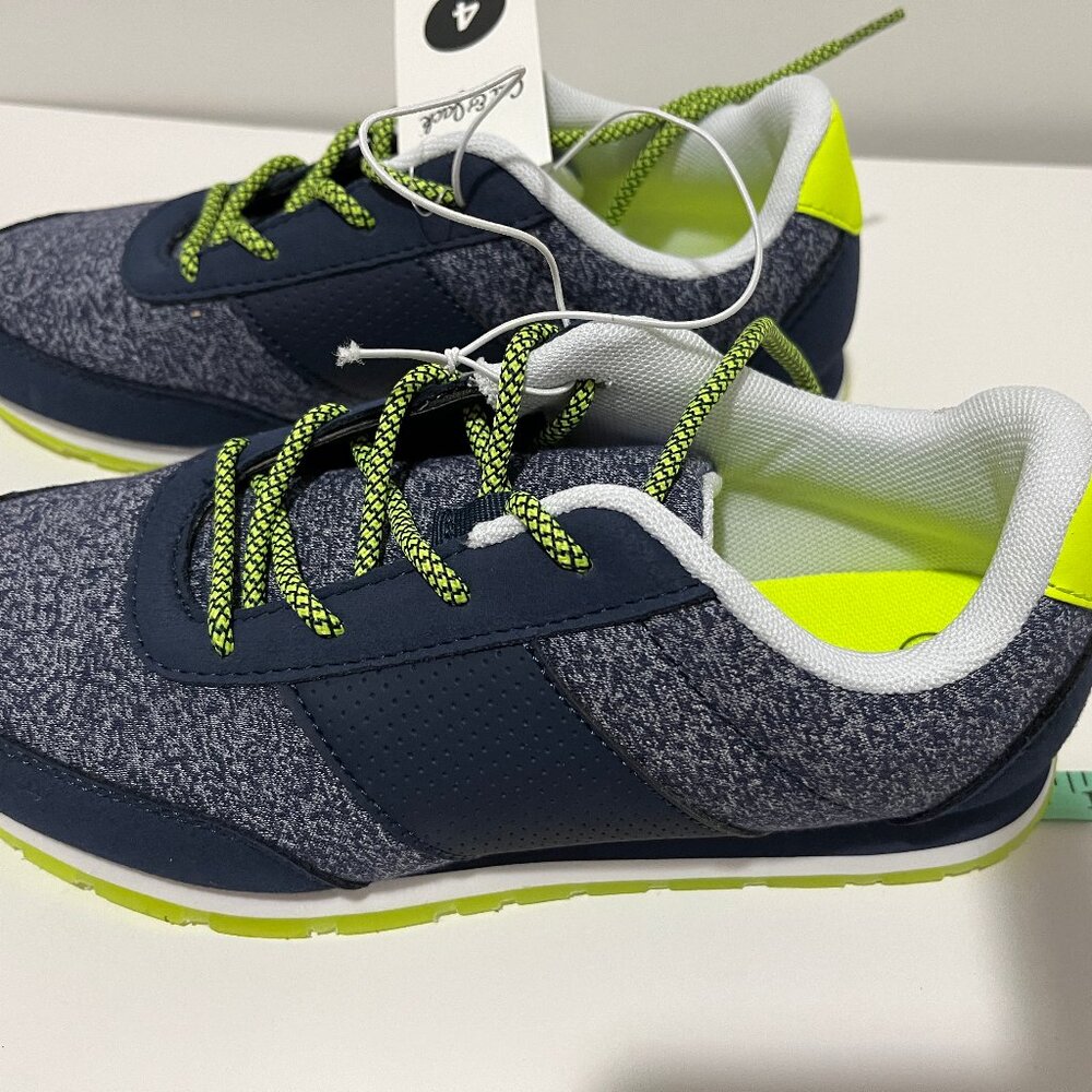 Cat & Jack Boy' s West Lace Up Jogger Sneakers Size # 4 NWT!!